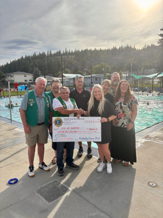 Enderby-Pool-Celebration-2